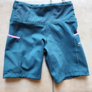 Nike dri fit trail running shorts xs